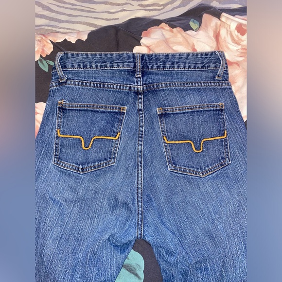 ❌SOLD❌ Kimes Ranch Jennifer Dark Wash High Waisted Flare Jeans - Picture 5 of 7